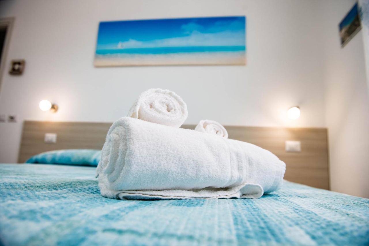 B&B Il Viaggiatore Тортоли Экстерьер фото